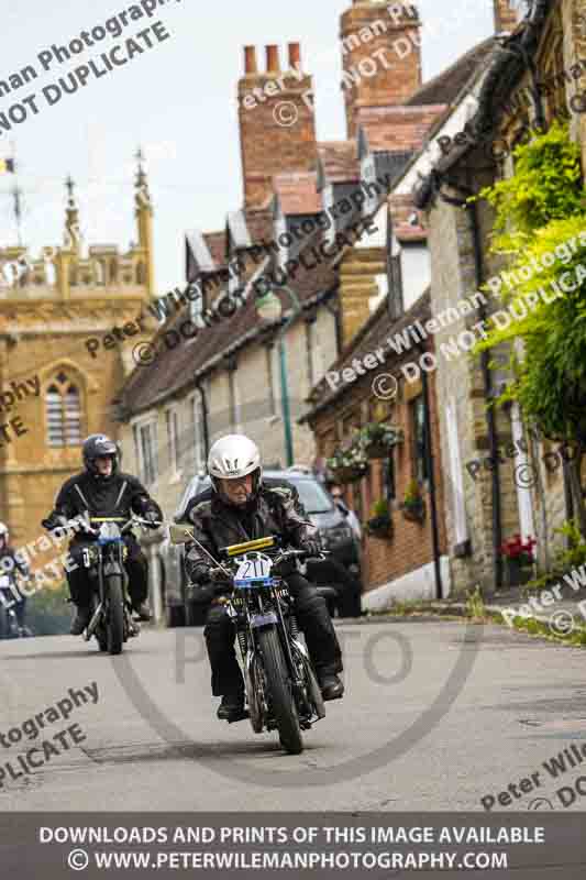Vintage motorcycle club;eventdigitalimages;no limits trackdays;peter wileman photography;vintage motocycles;vmcc banbury run photographs